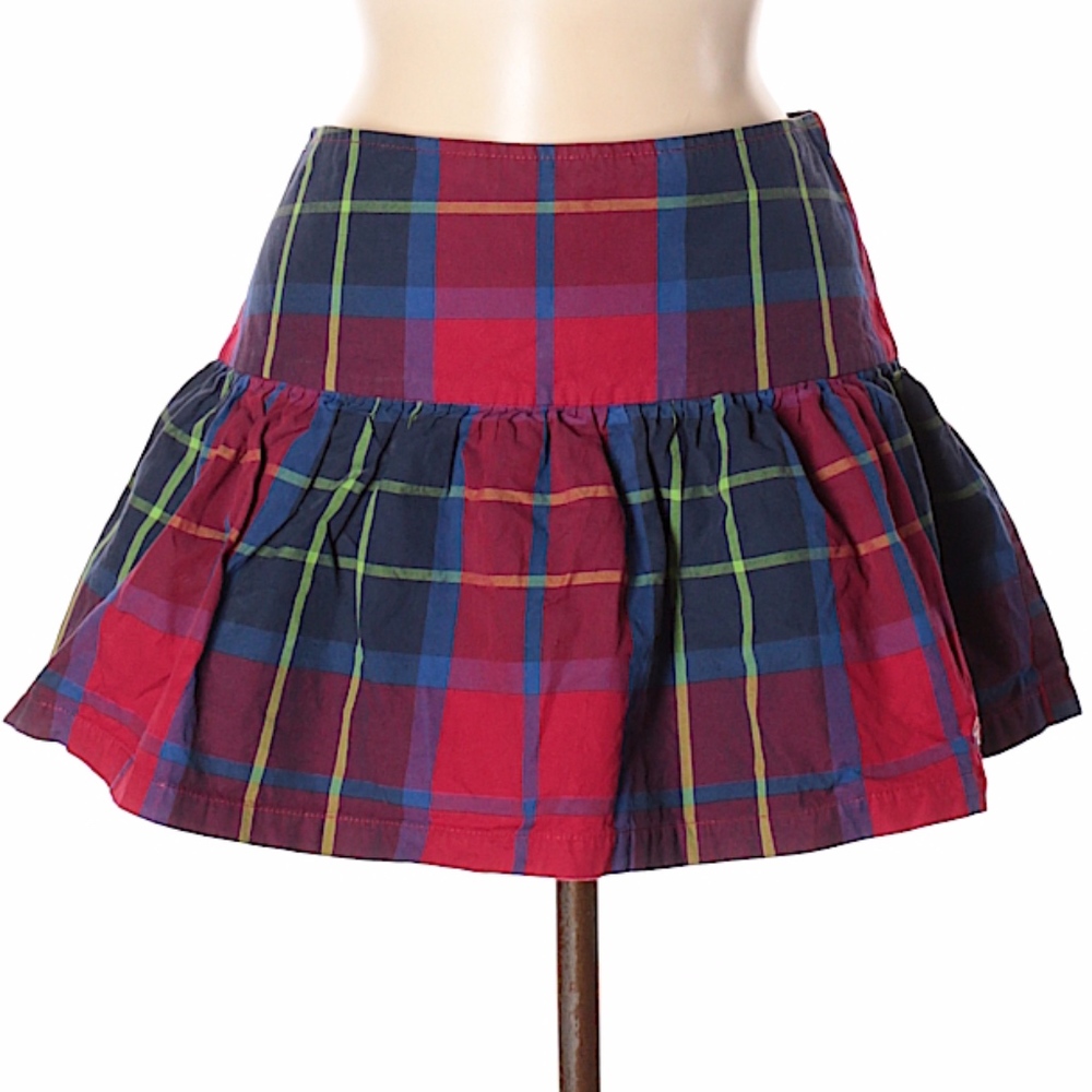 HOLLISTER PLAID SKIRT, NEW WITH TAGS, SIZE 1